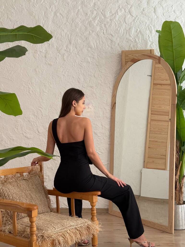 FİYONKLU SİYAH TULUM-6005